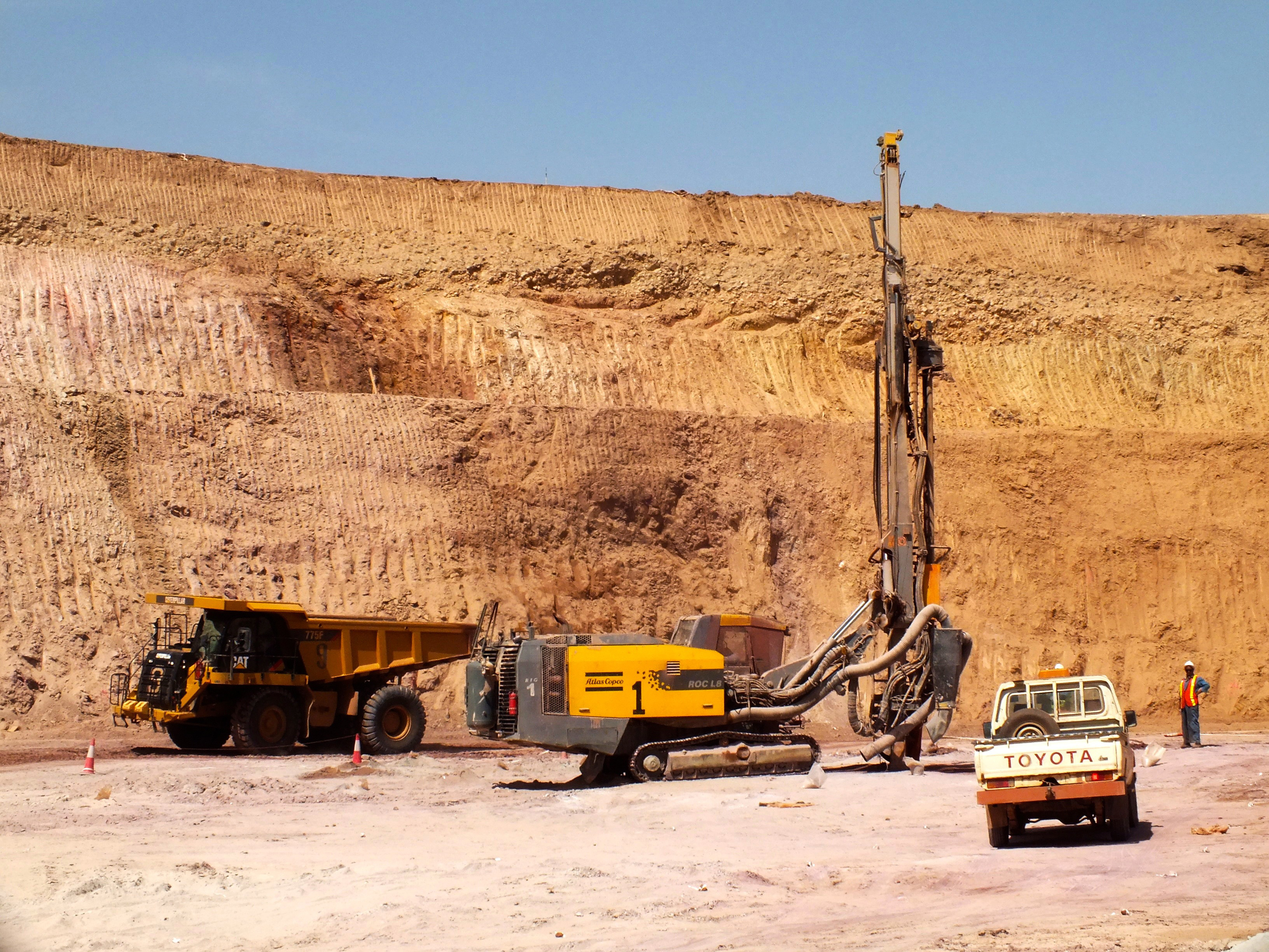 Grade-Control-Drilling-Harena-Pit-Apr-2013 – Caesars Report